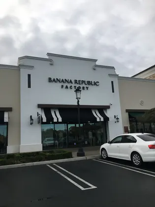 Banana Republic Factory Store, business photo 4