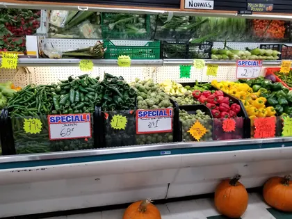 El Molino Super Market, business photo 4
