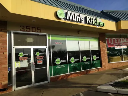 Min's Kitchen, business photo 3