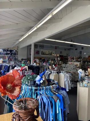Teen Challenge East Bay Thrift Store, business photo 4